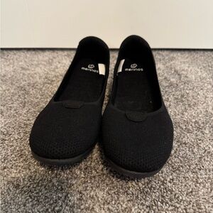 Merinos Women's Black Flats (12M)